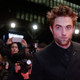 Imagen para el artículo titulado Ya sabemos quién será el nuevo Batman y reemplazo de Ben Affleck: Robert Pattinson